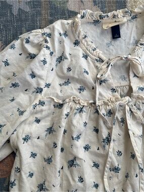Universal Thread Cream Babydoll Mini Dress with Blue Floral Print